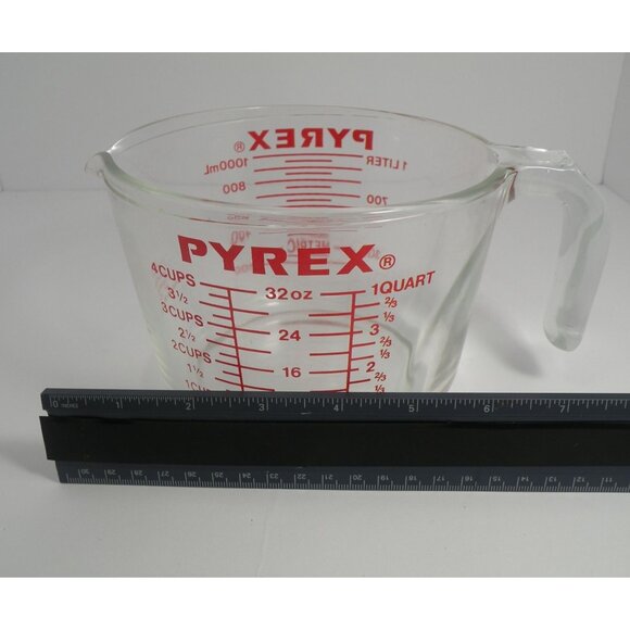 PYREX RARE Red  Vintage All Capital Letters 1 Quart / 4 Cup Glass PYREX Large Gl - Picture 10 of 11